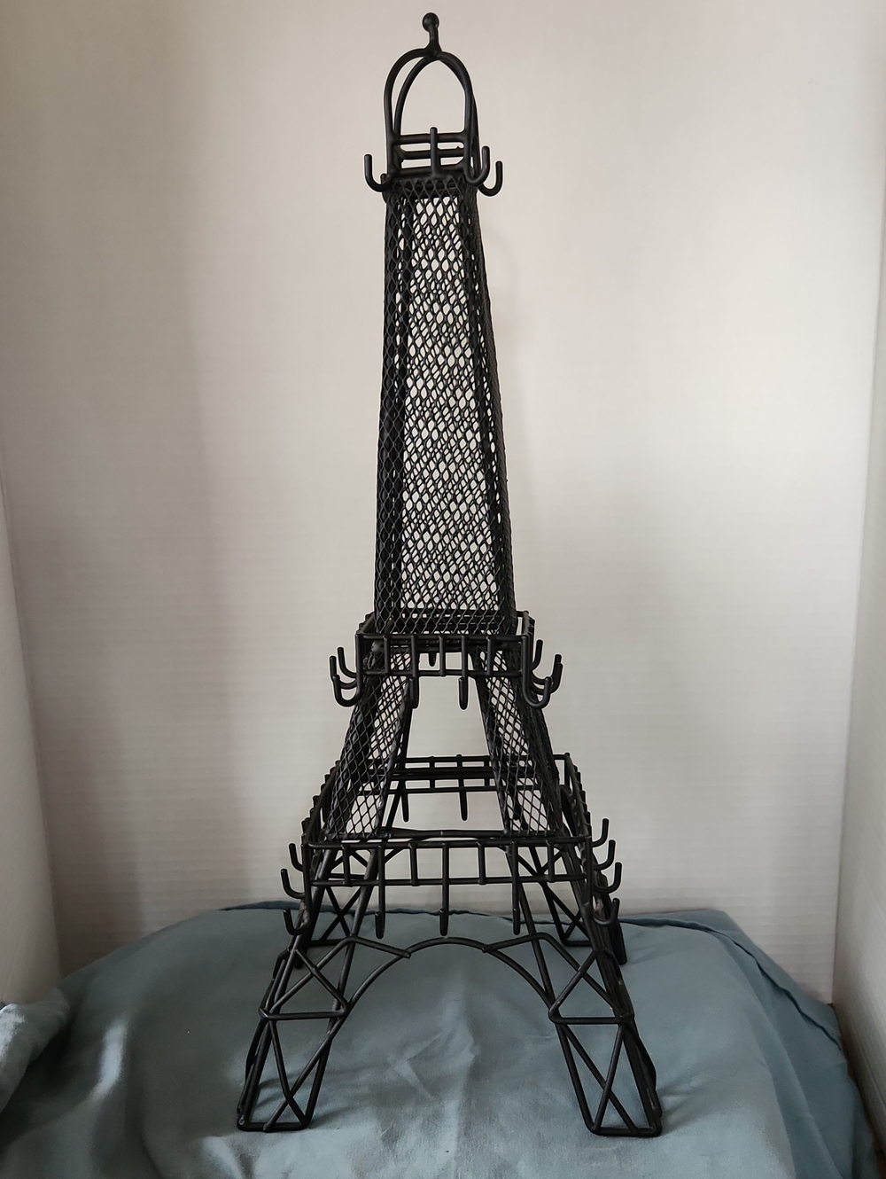 Black Eiffel Tower Wire Jewelry Stand 17" Tall
